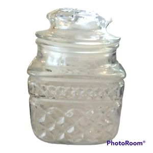 Vintage Anchor Hocking Wexford 3.5" apothecary jar.